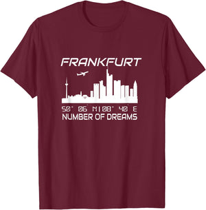 GPS Coodinates and Skyline of your City of Dreams Frankfurt Main Skyline GPS Koordinaten Banken Wolkenkratzer Schwarz S EU 41.5 Klein Regular Casual Graphic T-Shirt - T-Shirt | Maroon