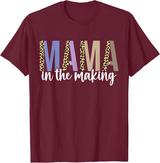 Leopard Mama in the Making Pregnancy Announcement Mommy Mom T-Shirt - T-Shirt | Maroon