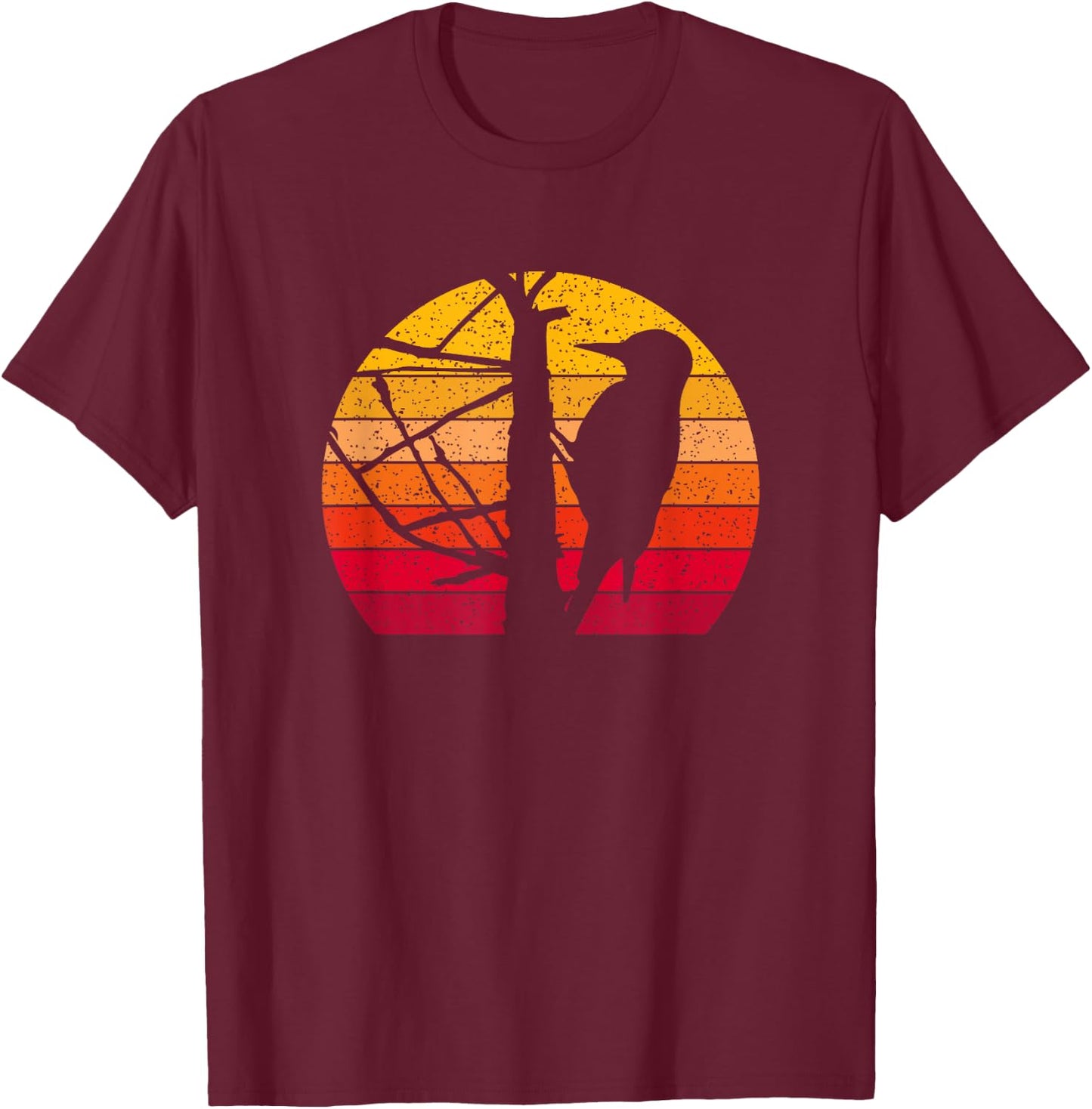 Woodpecker in a Tree Birdslover Retro Nature-Lover T-Shirt - T-Shirt | Maroon