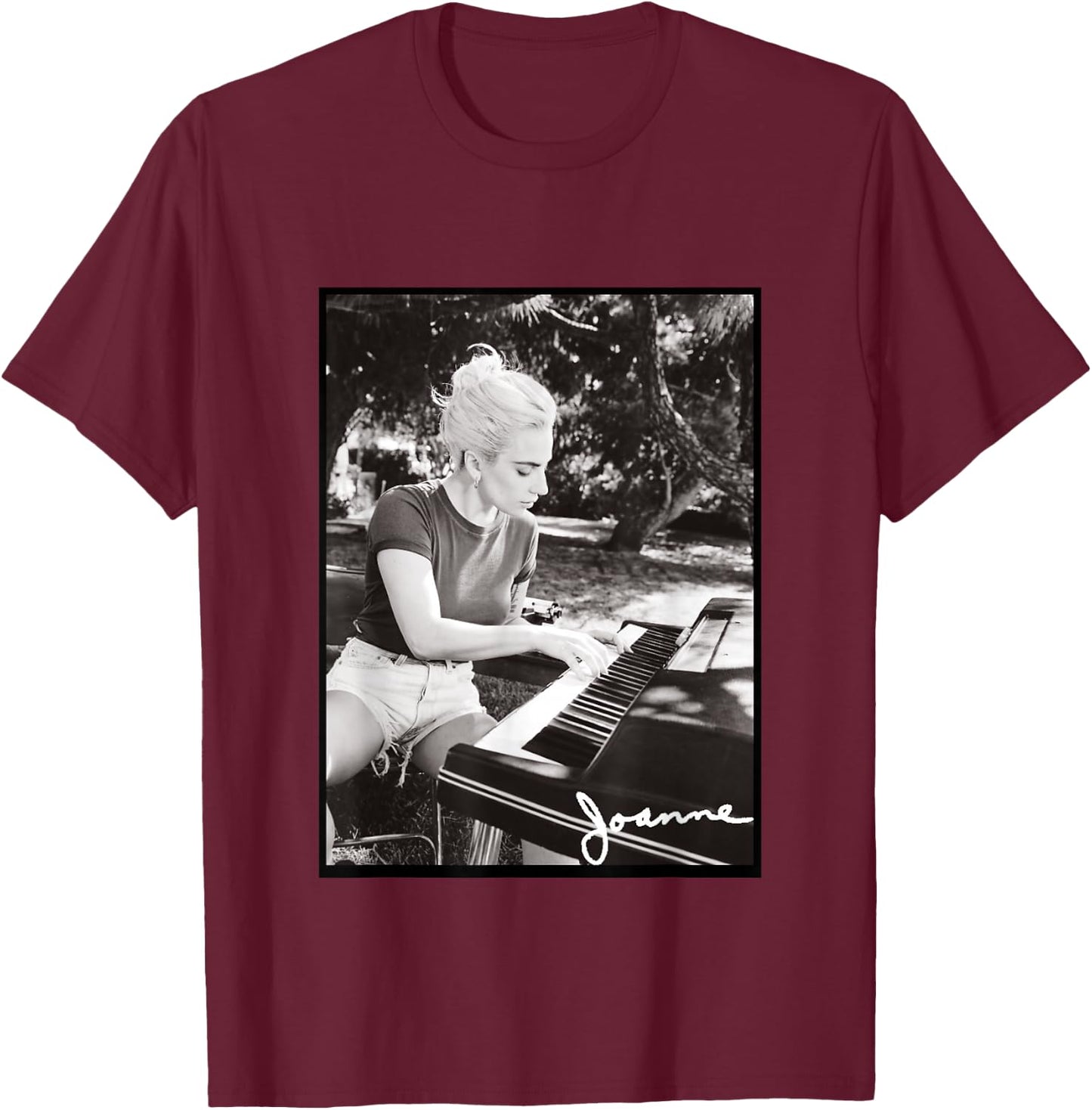 Lady Gaga Joanne Klavierfoto T-Shirt - T-Shirt | Maroon