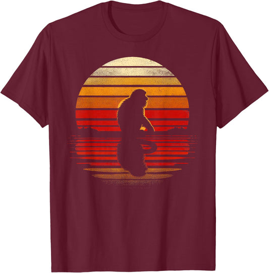 Howler Monkey Sunset Retro Style Safari Vintage 70s T-Shirt - T-Shirt | Maroon