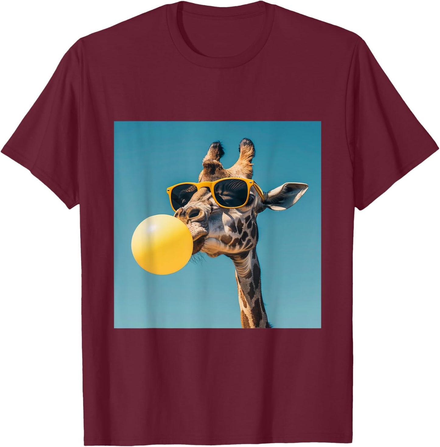 Giraffe chewing Yellow gum and Wearing sunglasses T-Shirt - T-Shirt | Maroon