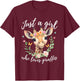 Just A Girl Who Loves Giraffes - Funny Giraffe Lover T-Shirt - T-Shirt | Maroon