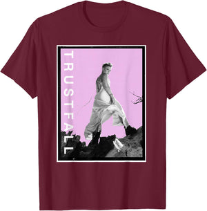 P! NK Trustfall , black T-Shirt - T-Shirt | Maroon