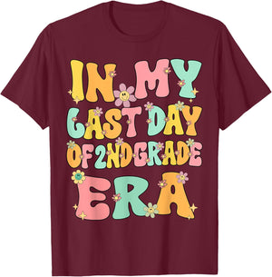 In My Last Day Of 2nd Grade Era Groovy Last Day Of 2nd Grade T-Shirt - T-Shirt | Maroon