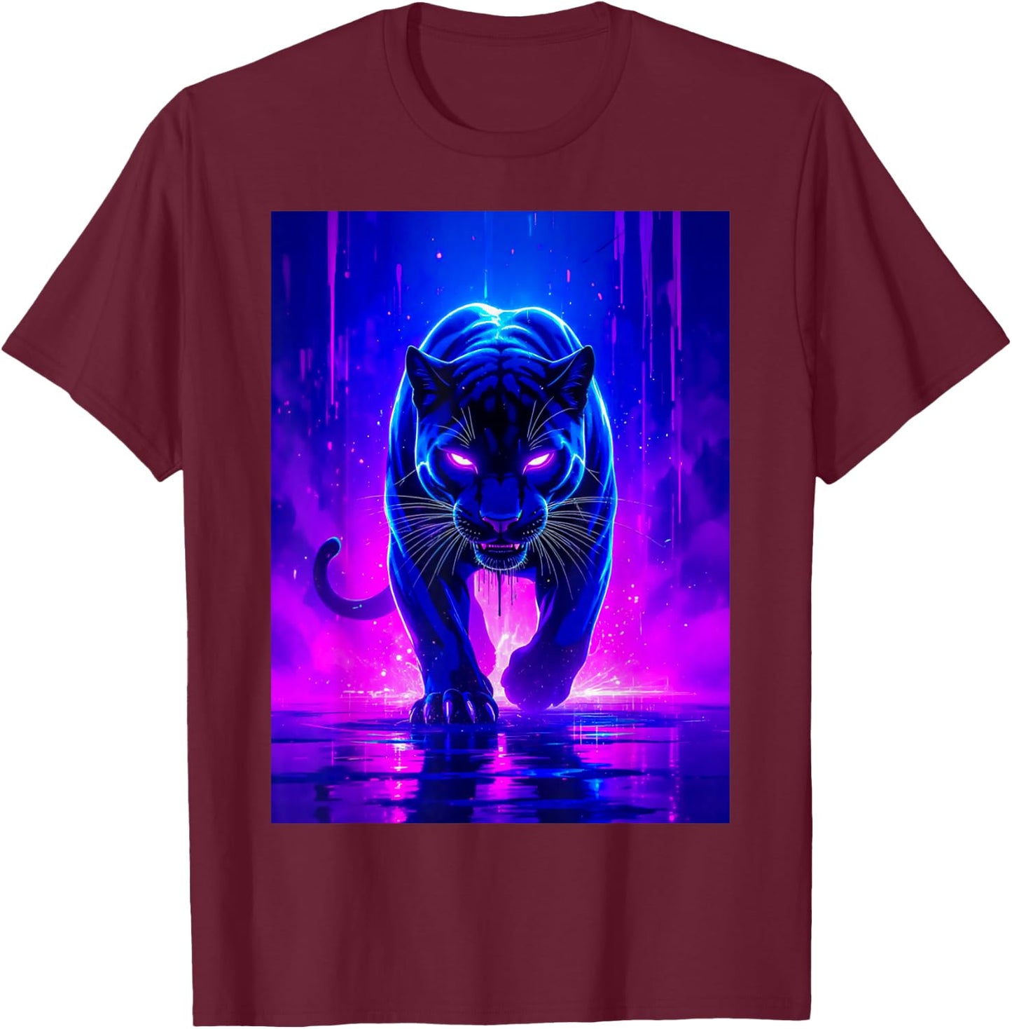 Une panthère féroce Brille dans des Flammes électriques Violettes et Roses T-Shirt - T-Shirt | Maroon