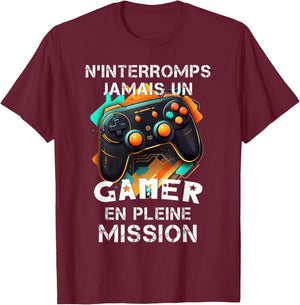 Gamer geek addicted to video games teen console gaming humor , Black, S T-Shirt - T-Shirt | Maroon
