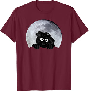 Sesame Street Oskar in Moonlight Shadow Moonnight Moon , black T-Shirt - T-Shirt | Maroon