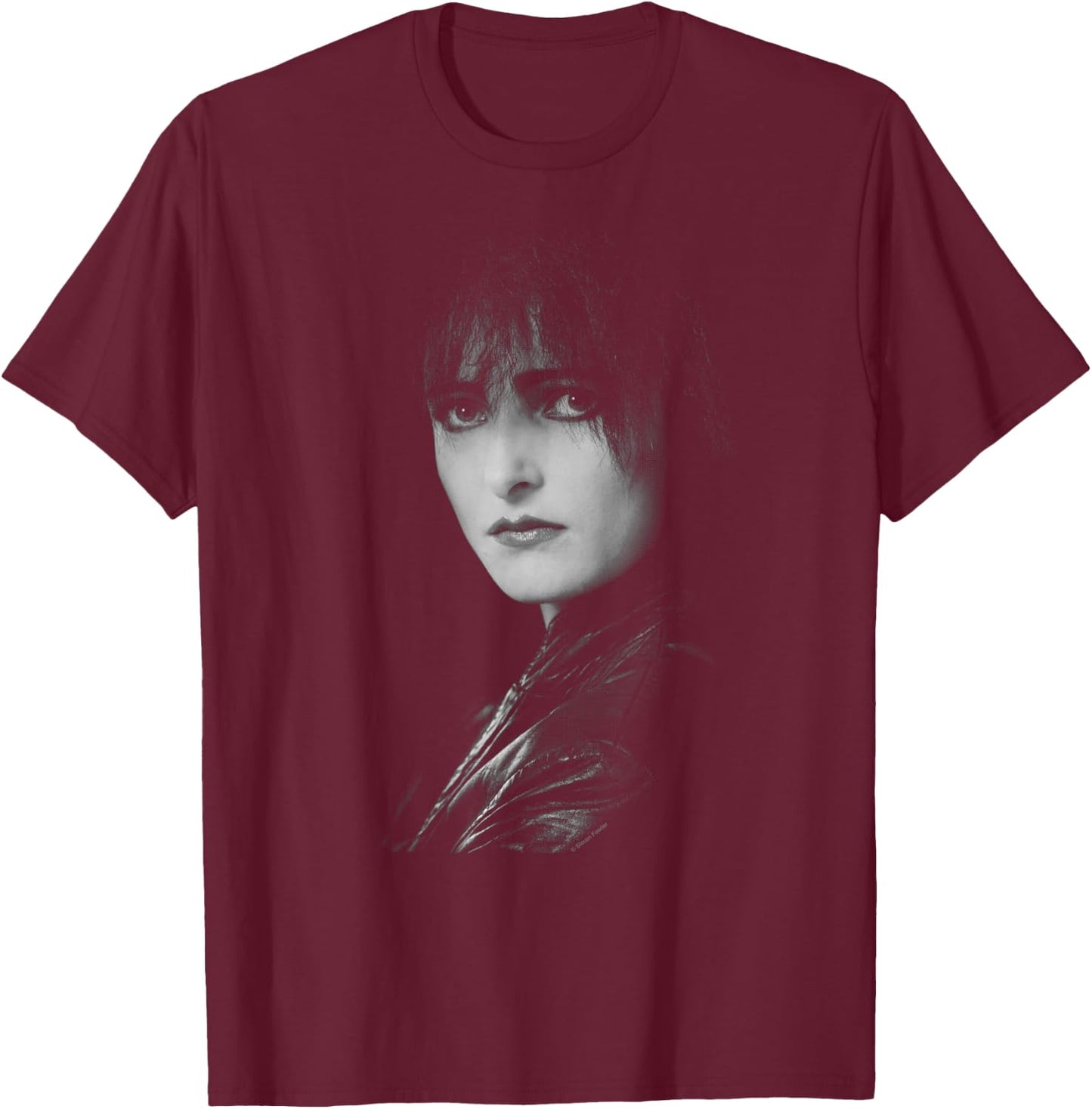Siouxsie Sioux And The Banshees Singer By Simon Fowler , Black, S T-Shirt - T-Shirt | Maroon