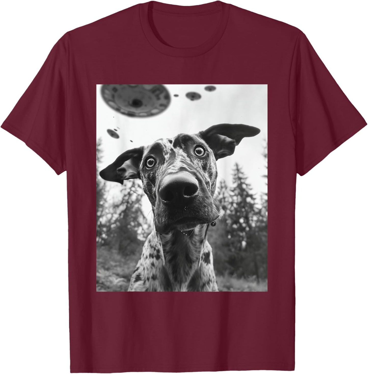 Dog Mom Dad - Funny Alien Selfie Catahoula Leopard UFO T-Shirt - T-Shirt | Maroon