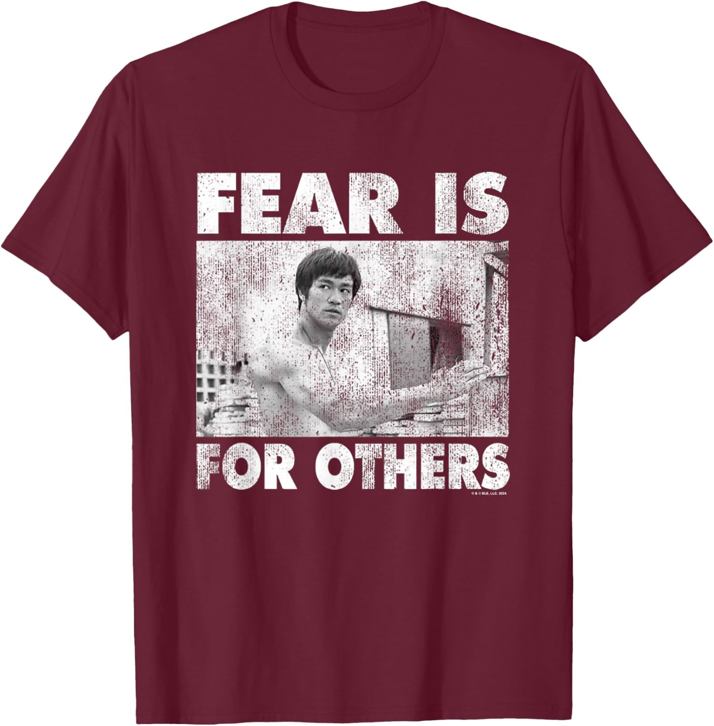 Bruce Lee Fear Is For Others Distressed Shot , Black, S T-Shirt - T-Shirt | Maroon