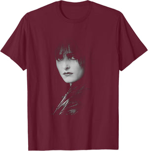 Siouxsie Sioux And The Banshees Singer By Simon Fowler T-Shirt - T-Shirt | Maroon