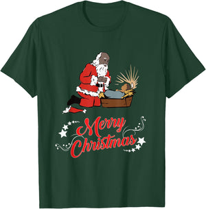 Dark Skin Santa Kneeling And Praying At The Feet Of Jesus T-Shirt - T-Shirt | Forest