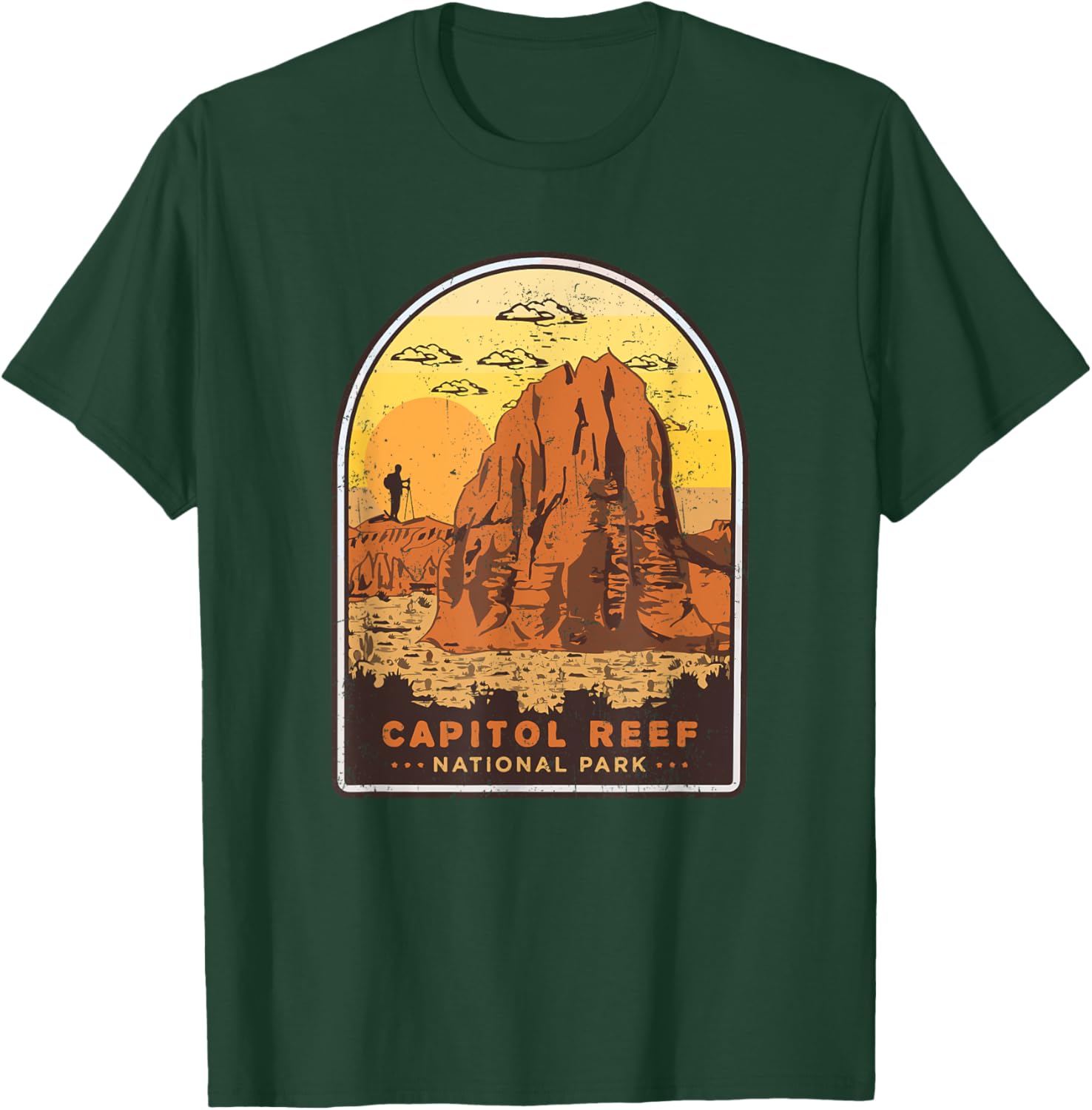 Vintage Capitol Reef National Park Utah Hiking Travel T-Shirt - T-Shirt | Forest