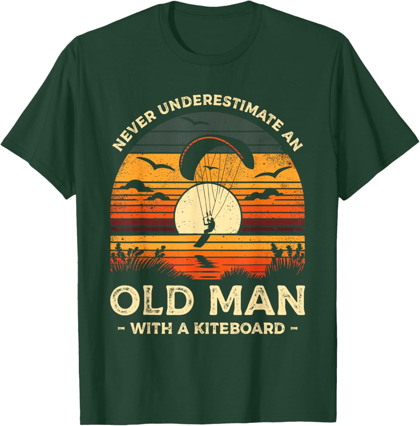 Never Underestimate An Old Man With A Kiteboard Kitesurf , black T-Shirt - T-Shirt | Forest