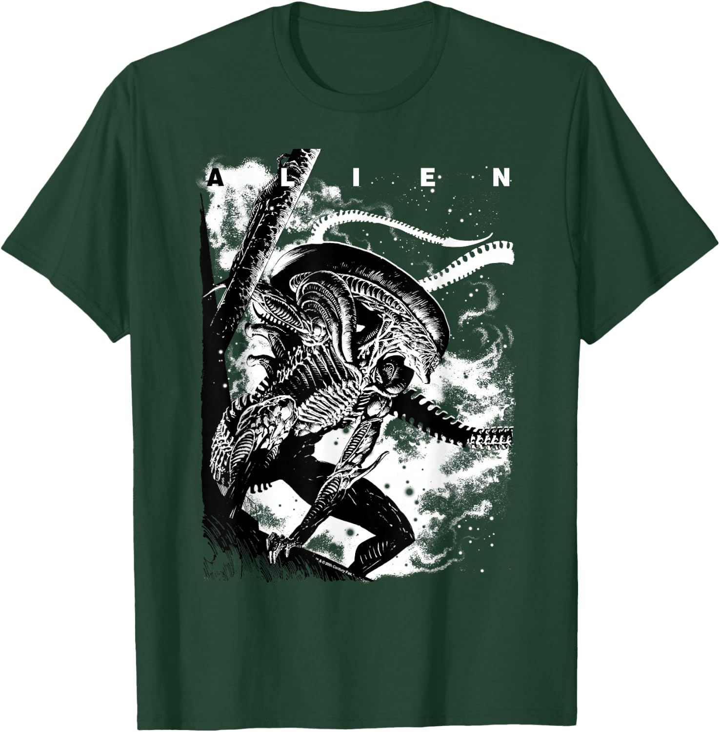 Aliens Iconic Epic Xenomorph in The Dark Big Chest Poster T-Shirt - T-Shirt | Forest
