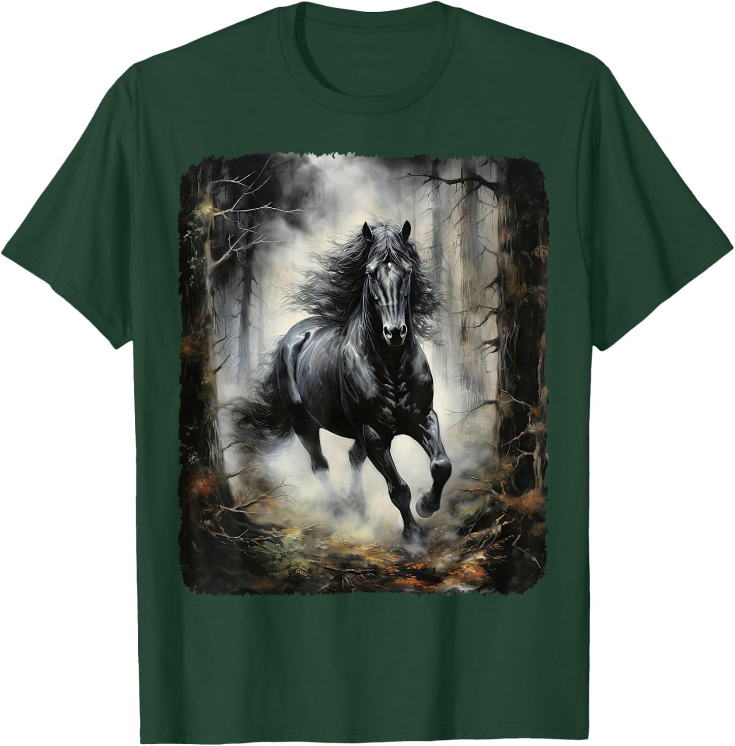 Schwarzes Pferd rennt durch den Wald in der Nacht T-Shirt - T-Shirt | Forest