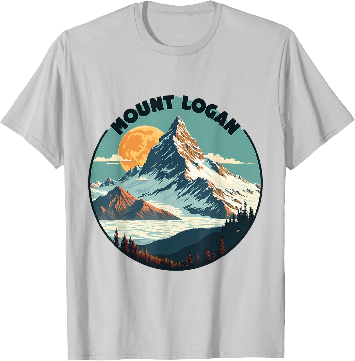 Mount Logan Mountain Sunset Adventure Nature T-Shirt - T-Shirt | Ash