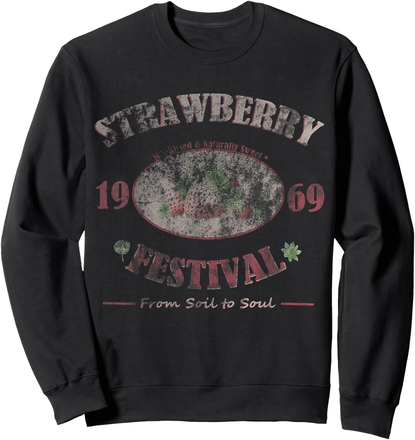 Strawberries Strawberry Festival Vintage Graphic Sweatshirt - Sweatshirt | Black