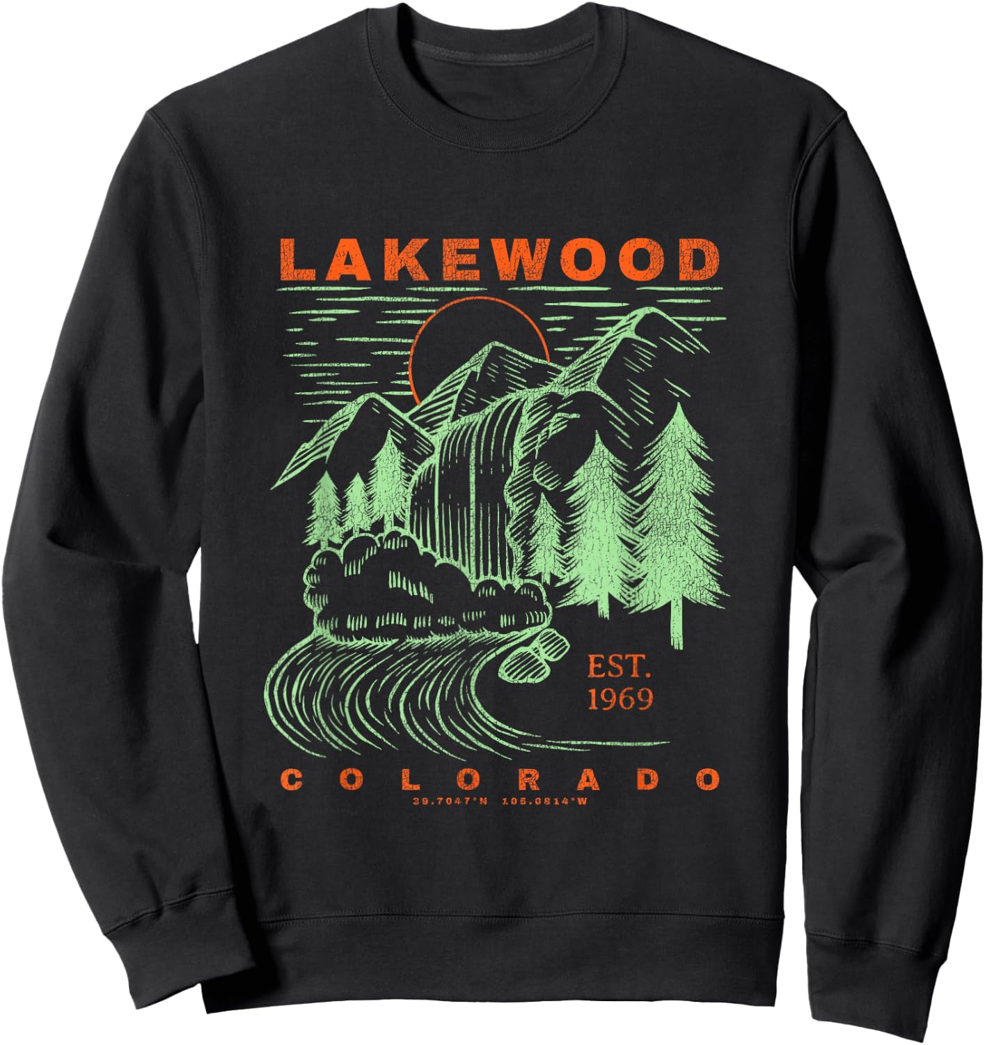 Lakewood Colorado Cool Travel Souvenir Rustic Lakewood Sweatshirt - Sweatshirt | Black