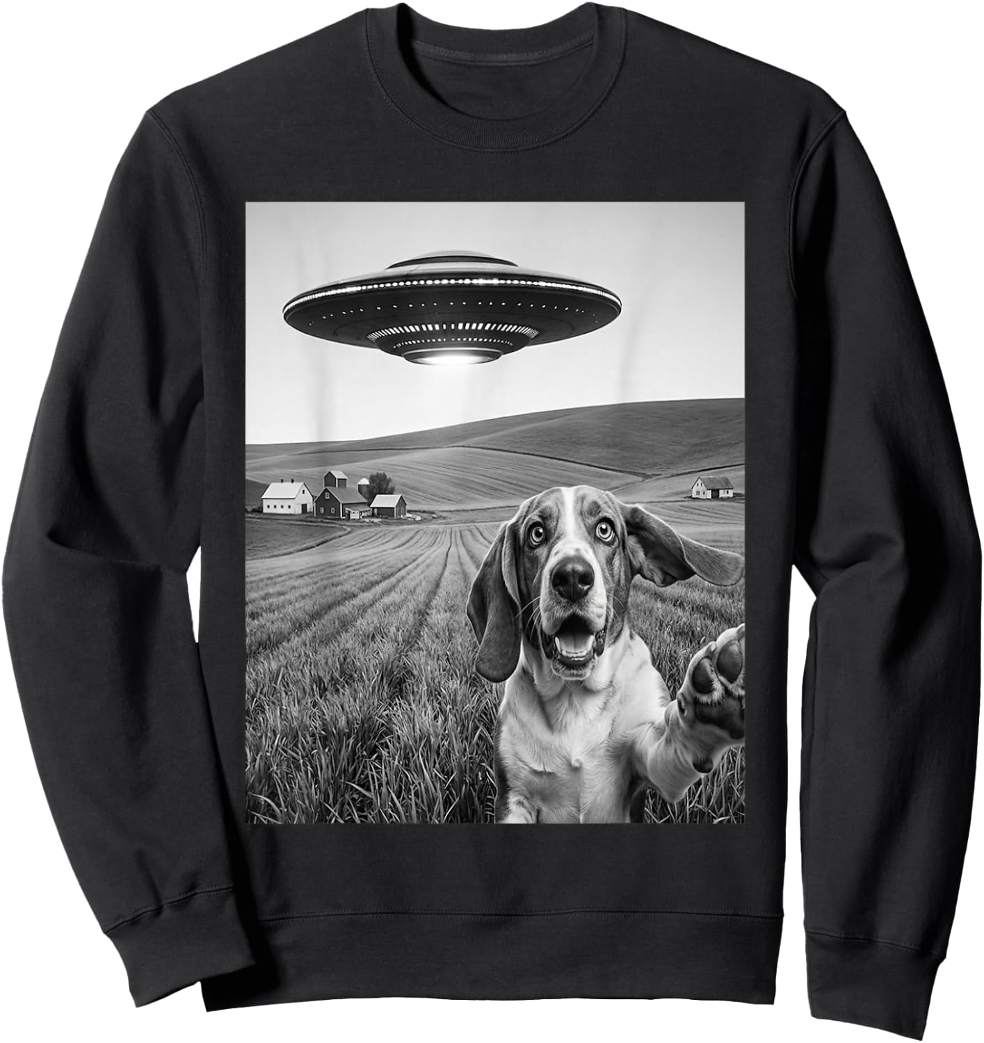 Selfie with Alien UFO Funny Basset Hound Dog Lover Sweatshirt - Sweatshirt | Black