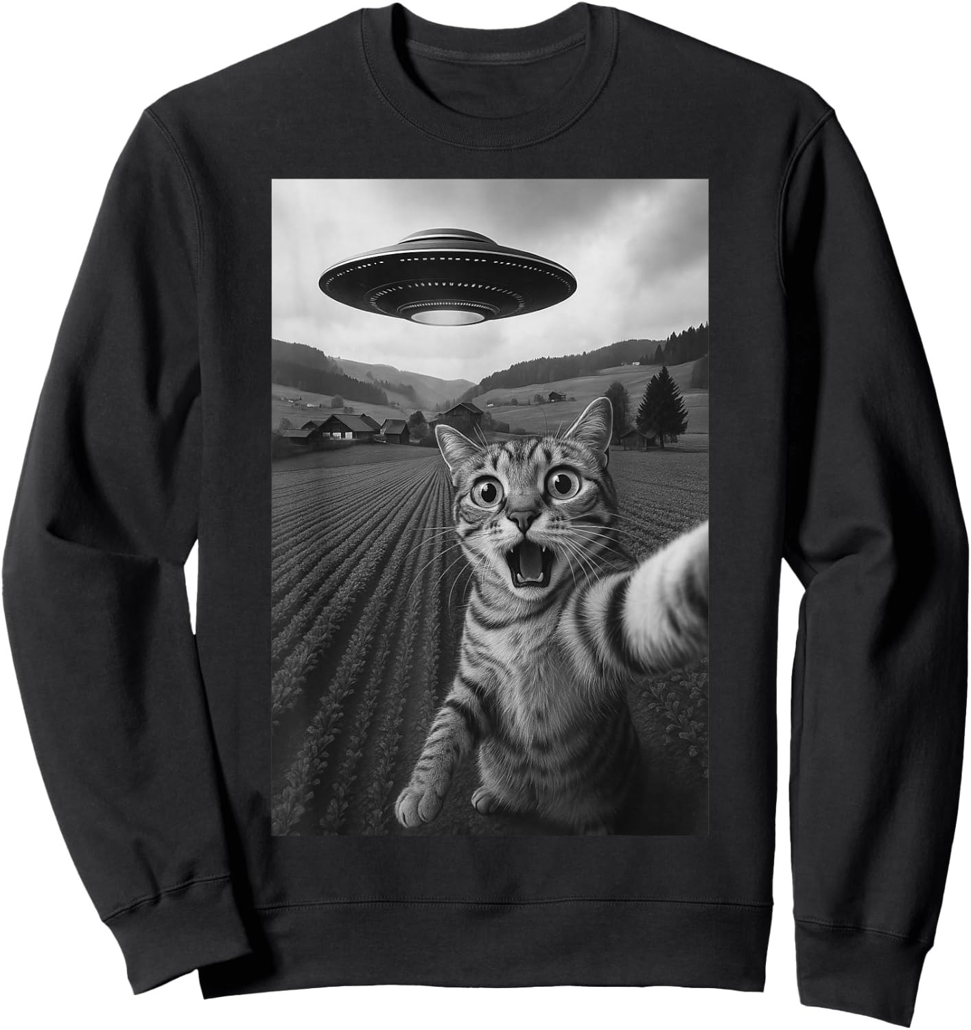 Cat Selfie With Alien UFO Funny Cat For Boys Men Women Kids Sweatshirt - Sweatshirt | Black