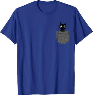 Schwarze Katze in Brusttasche T-Shirt - T-Shirt | Royal