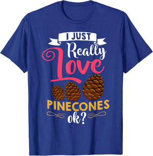 Pinecone Pine Cones Tree Wreath T-Shirt - T-Shirt | Royal