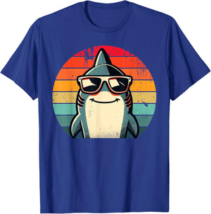 Cool retro shark in sunglasses 70s, 80s, 90s T-Shirt - T-Shirt | Royal