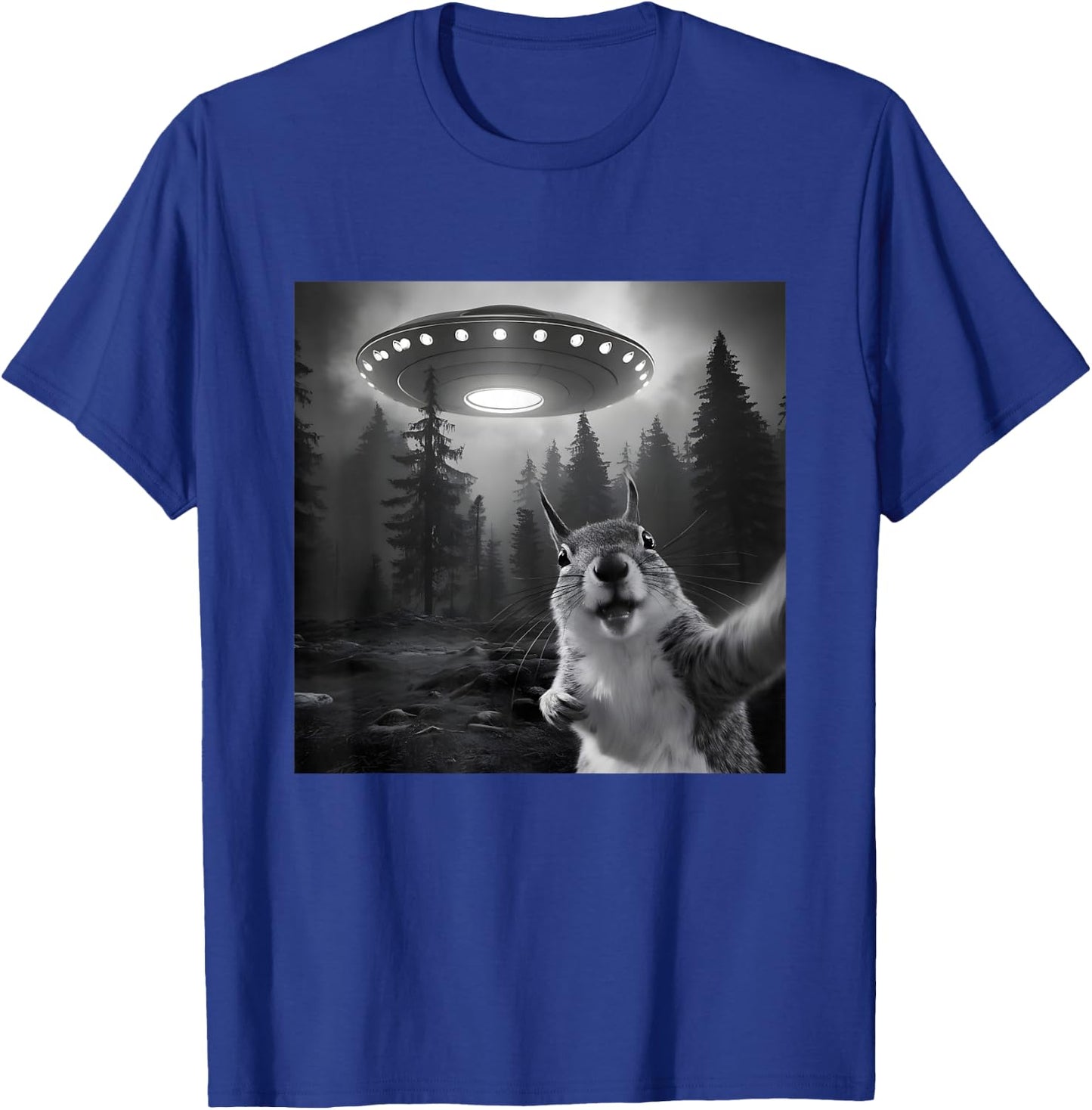 Squirrel Selfie With UFO - Funny Graphic Alien Lover T-Shirt - T-Shirt | Royal