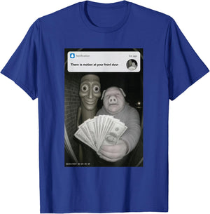 There is Motion At Your Haustür Tung Tung Sahur John Pork T-Shirt - T-Shirt | Royal