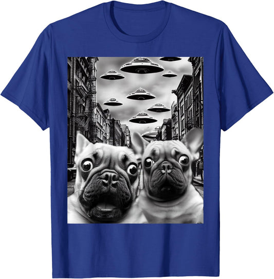 Frenchie UFO Selfie - Funny French Bulldog Alien Gift T-Shirt - T-Shirt | Royal