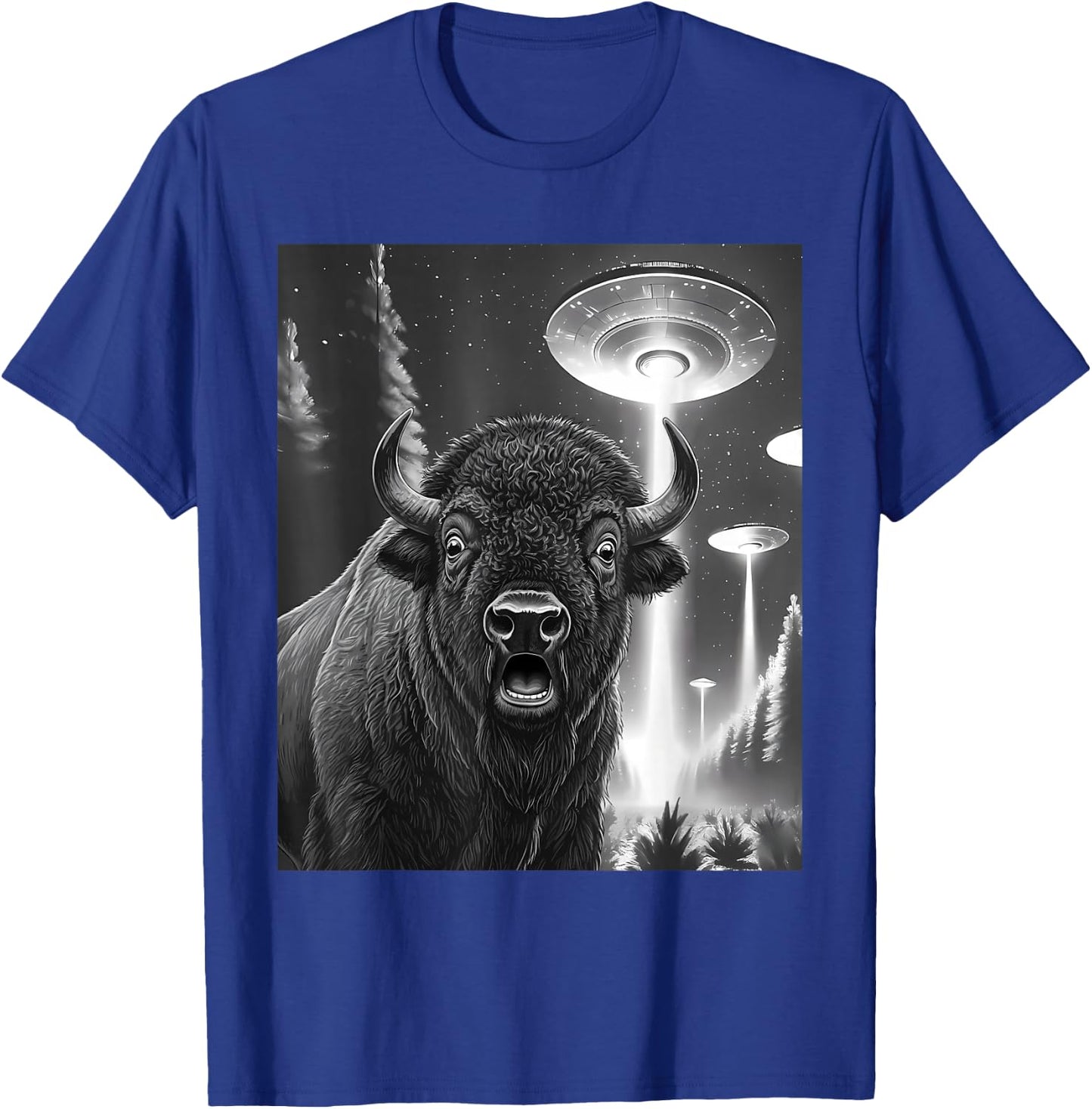 Funny Bison Alien UFO Taking a Selfie Animal Lover Retro T-Shirt - T-Shirt | Royal