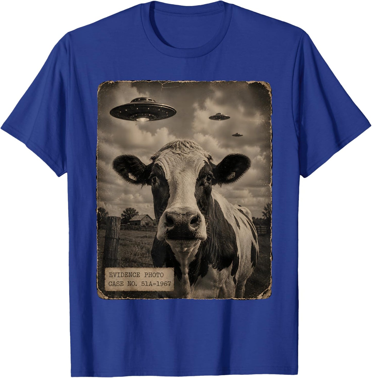 Funny Cow UFO Evidence Photo Vintage Alien T-Shirt - T-Shirt | Royal