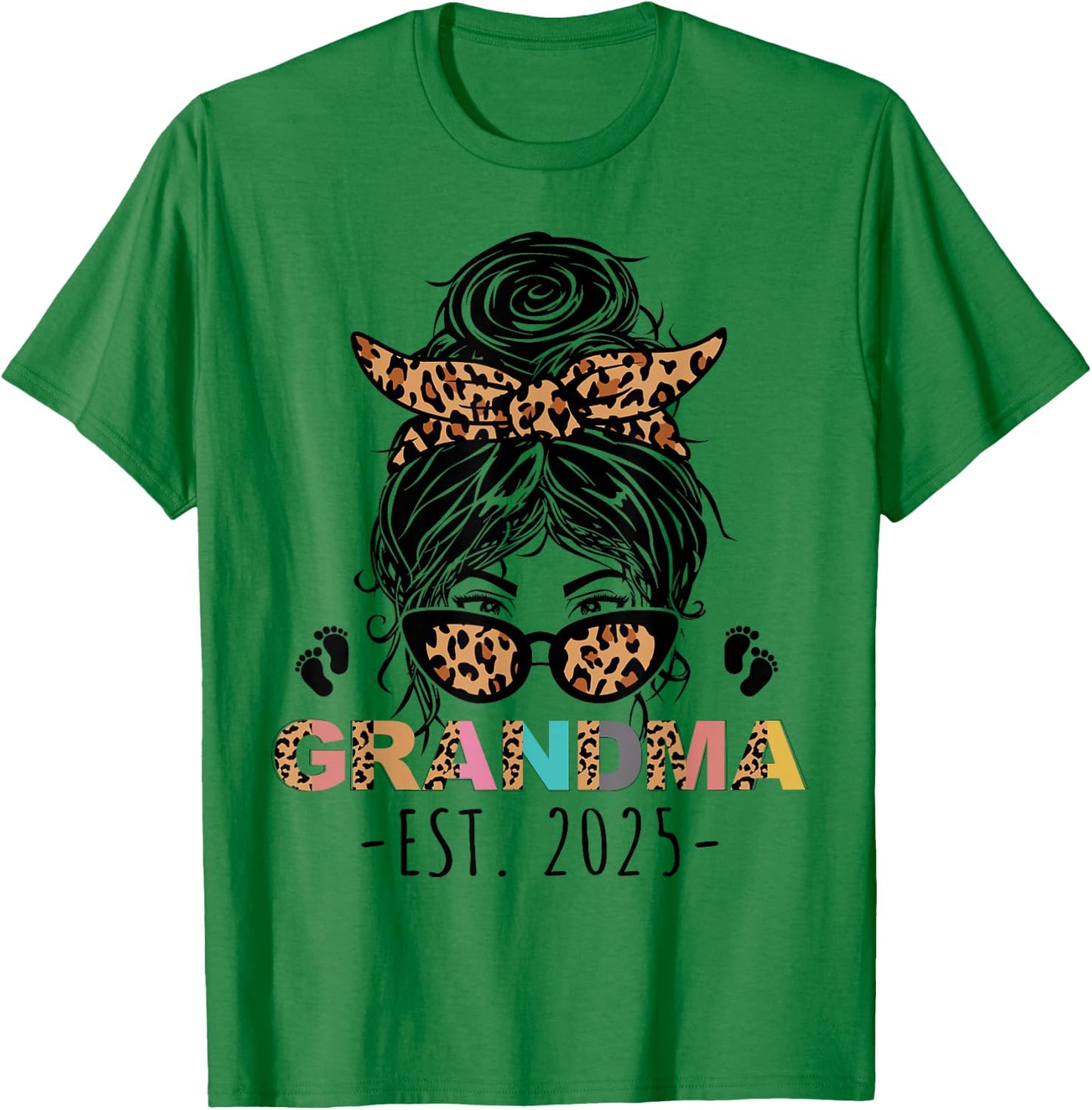 Promoted To Grandma 2025 New Grandma Mothers Day Messy Bun T-Shirt - T-Shirt | Irish Green