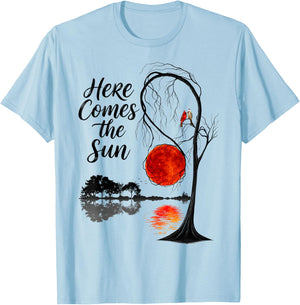 Vintage Guitar Lake Here Comes The Sun Summer Beach Gifts T-Shirt - T-Shirt | Light Blue