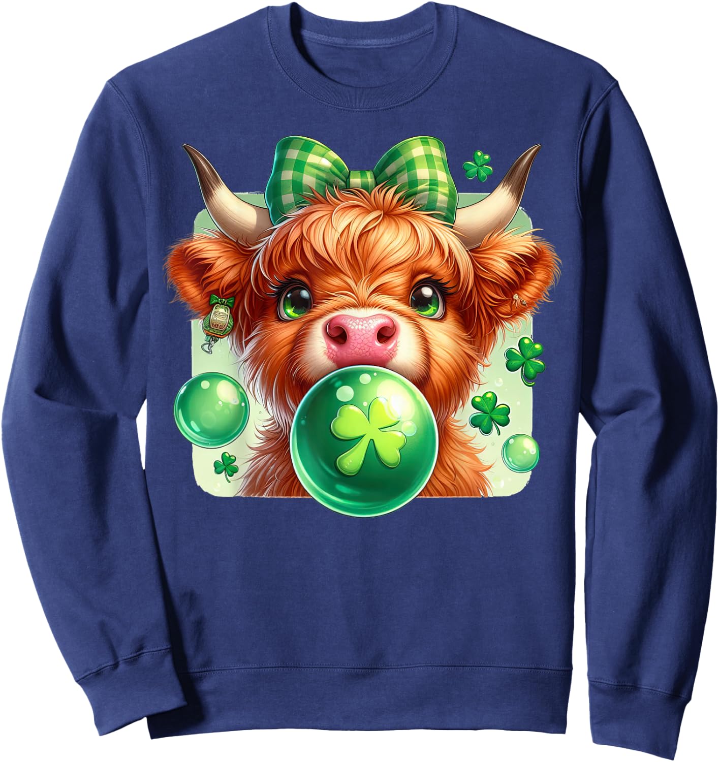 Highland Cow Blowing Bubblegum Celebrate St Patricks Day Sweatshirt - Sweatshirt | Navy