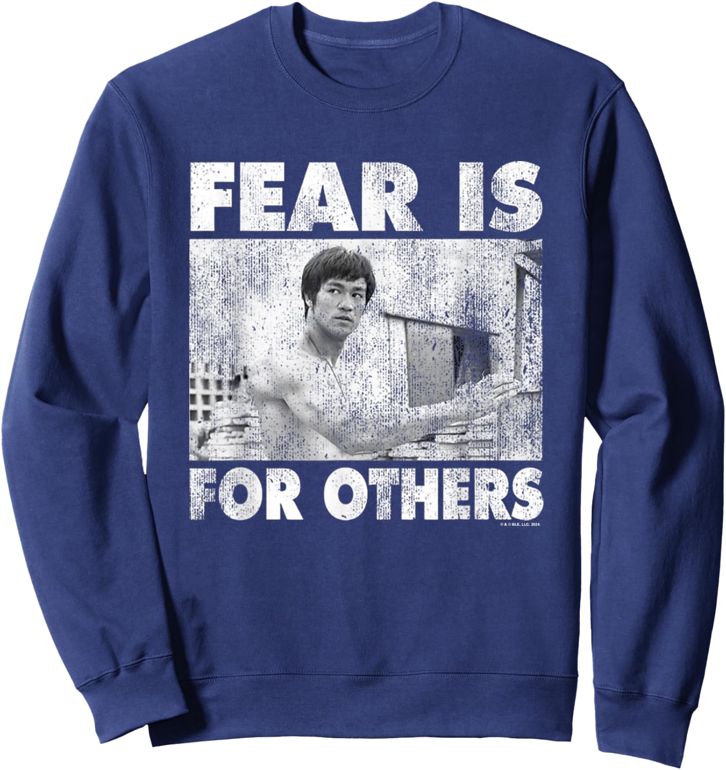 Bruce Lee Fear Is For Others Distressed Shot , Black, S Sweatshirt - Sweatshirt | Navy