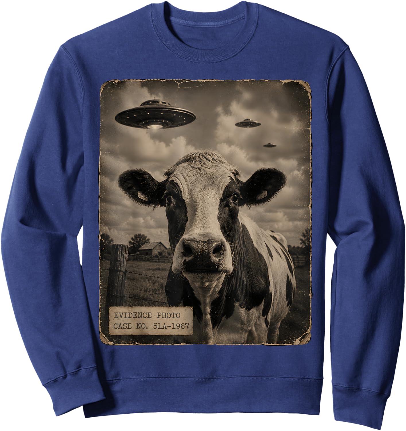 Funny Cow UFO Evidence Photo Vintage Alien Sweatshirt - Sweatshirt | Navy