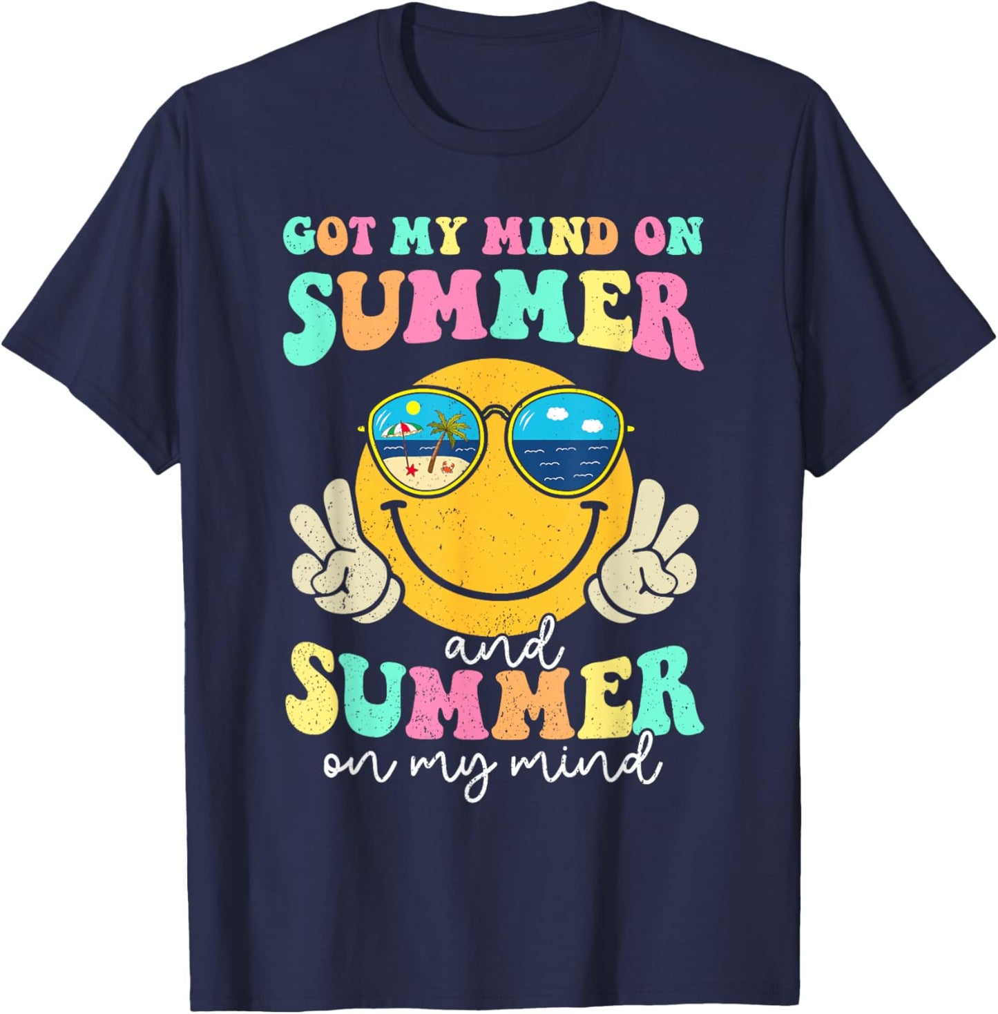 Groovy Happy Face Summer Vibes Got My Mind On Summer Teacher T-Shirt - T-Shirt | Navy