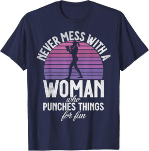 Never mess with a Woman who punches Things for fun Boxing T-Shirt - T-Shirt | Navy