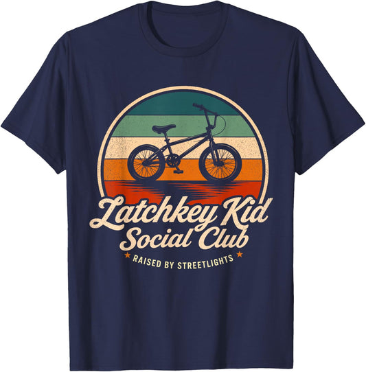 Retro Latchkey Kid Social Club Raised By Streetlights T-Shirt - T-Shirt | Navy