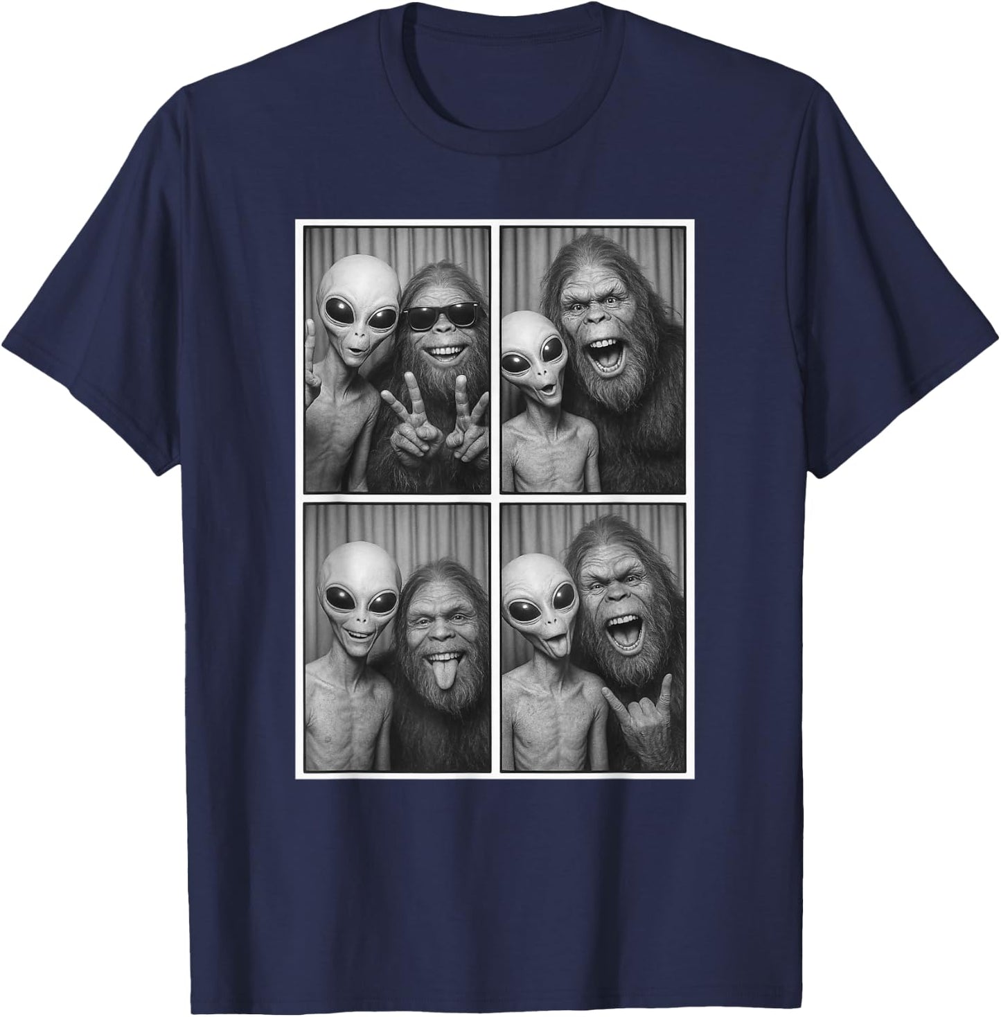 Photobooth, selfie entre Bigfoot et extraterrestre, Sasquatch drôle T-Shirt - T-Shirt | Navy