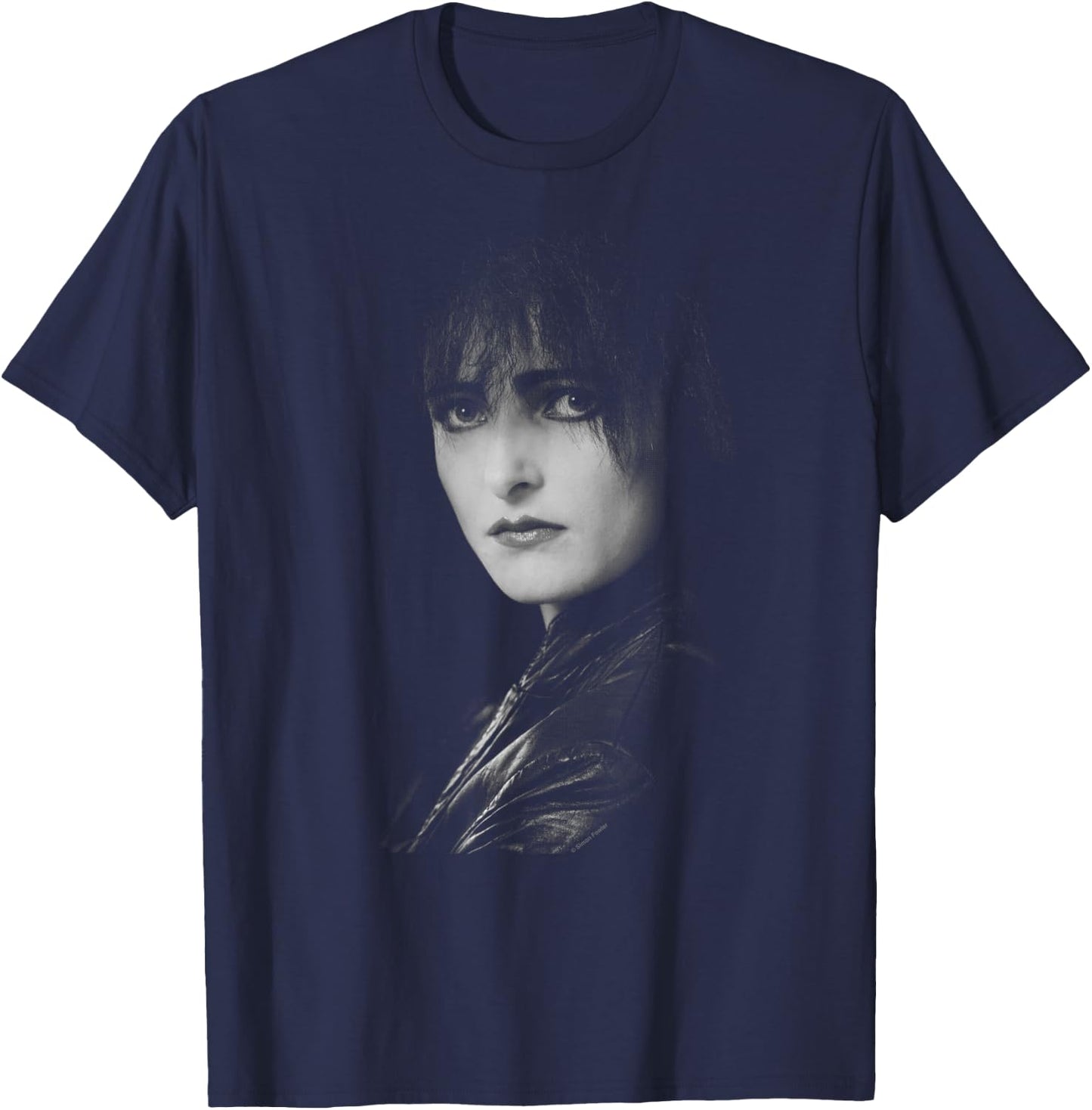 Siouxsie Sioux And The Banshees Singer By Simon Fowler , Black, S T-Shirt - T-Shirt | Navy