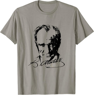 Gazi Mustafa Kemal Atatürk Imza Türkiye Unterschrift Türkei T-Shirt - T-Shirt | Sand