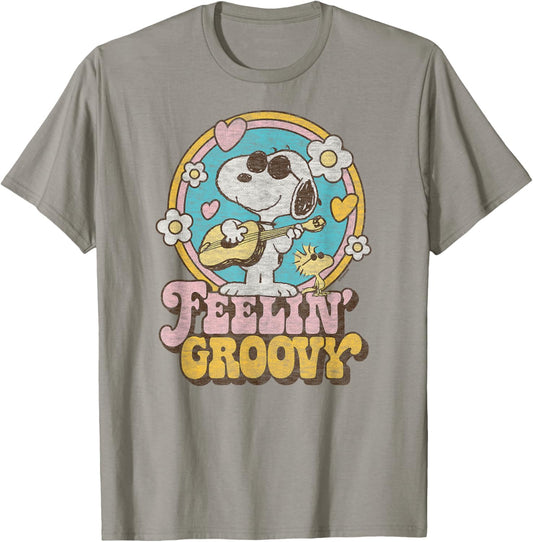 Peanuts Feelin' Groovy Snoopy and Woodstock , gray T-Shirt - T-Shirt | Sand