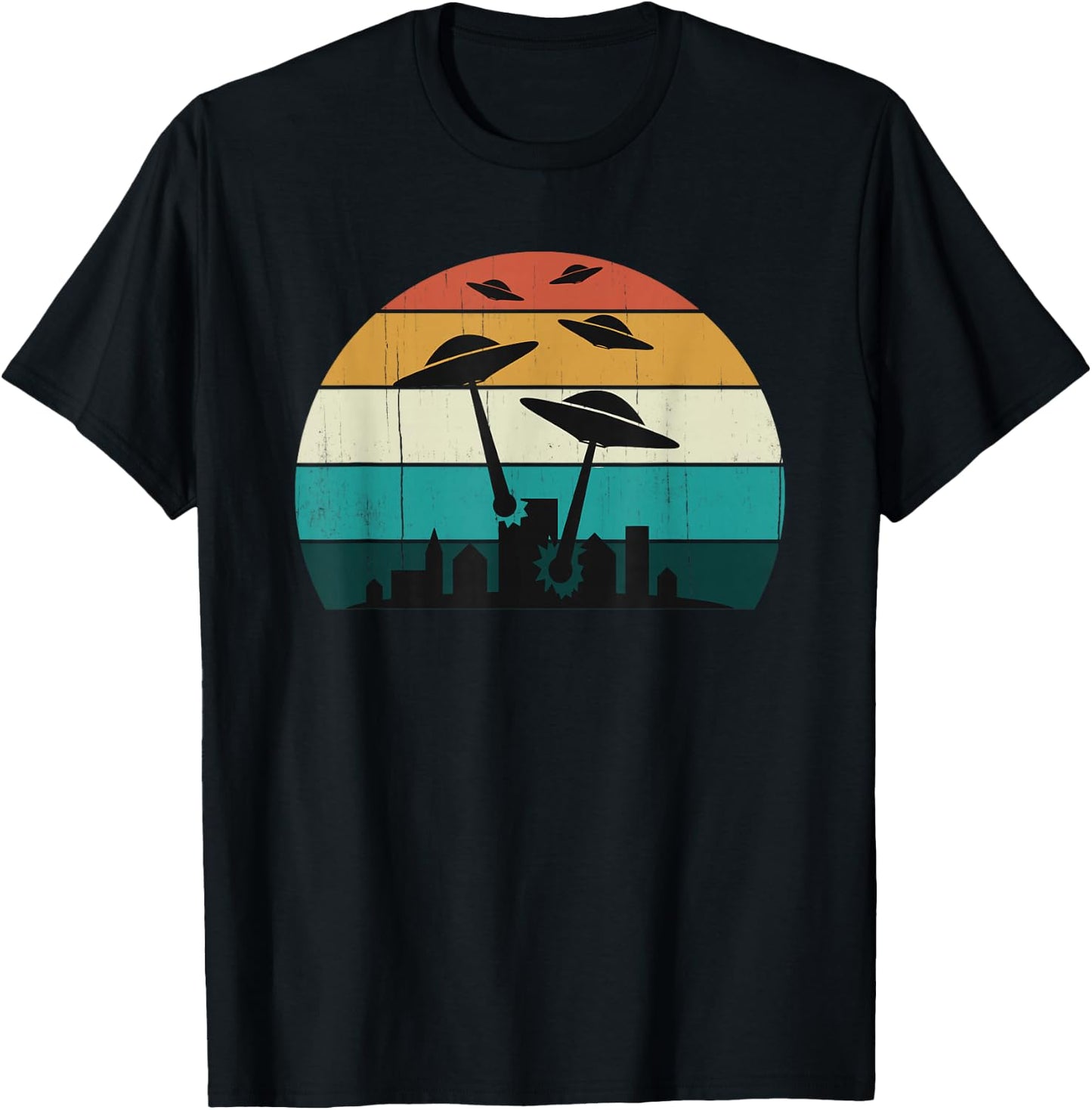 Retro UFO Attack at Sunset - Cool Classic T-Shirt - T-Shirt | Black