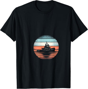 Bateau remorqueur vintage au coucher du soleil T-Shirt - T-Shirt | Black