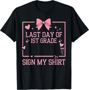 School Autograph Girls It's My Last Day of School Sign My T-Shirt - T-Shirt | Black