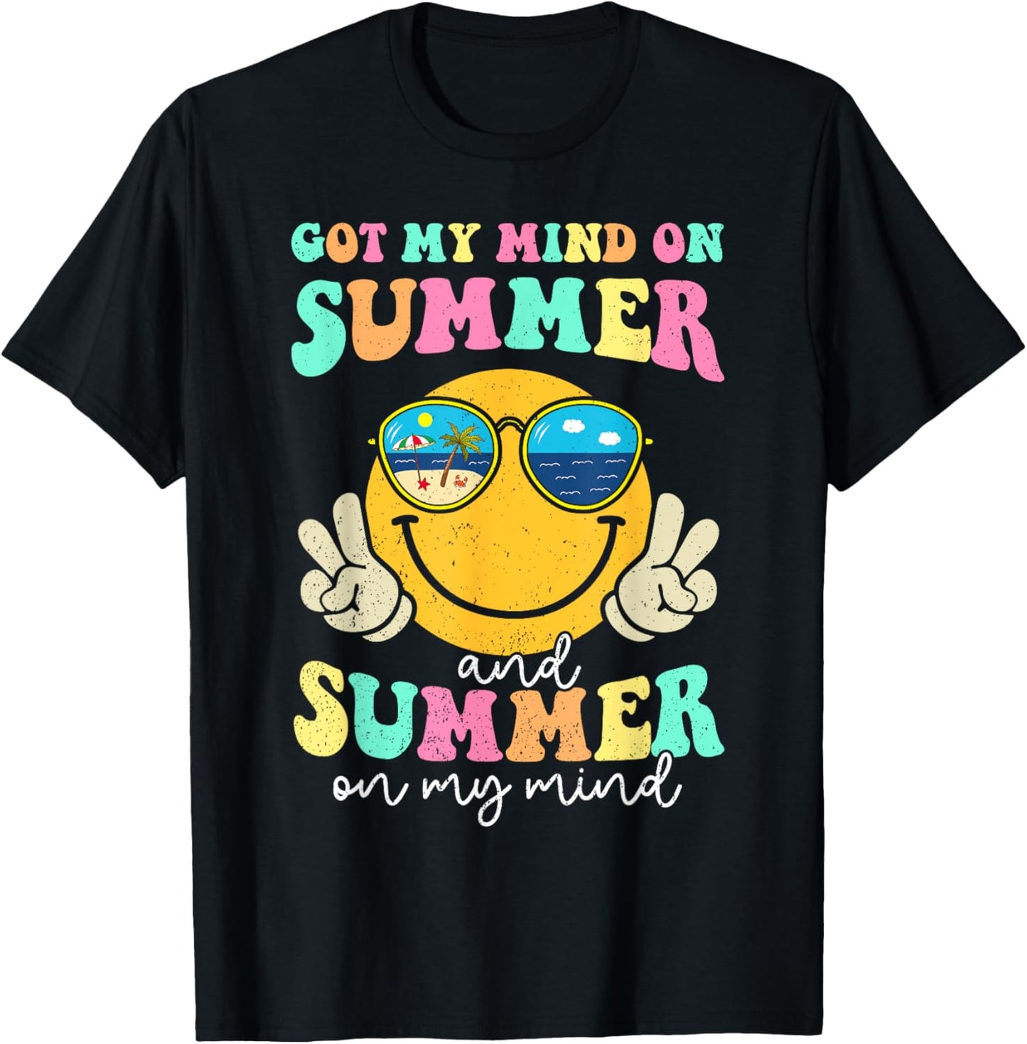 Groovy Happy Face Summer Vibes Got My Mind On Summer Teacher T-Shirt - T-Shirt | Black